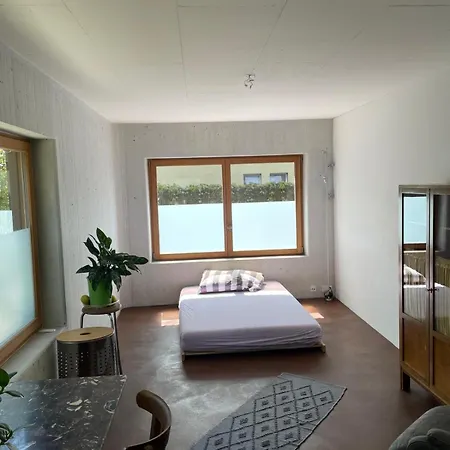 Wunderschoenes Zimmer In Der Naehe Flusses Nocleg ze śniadaniem Berno
